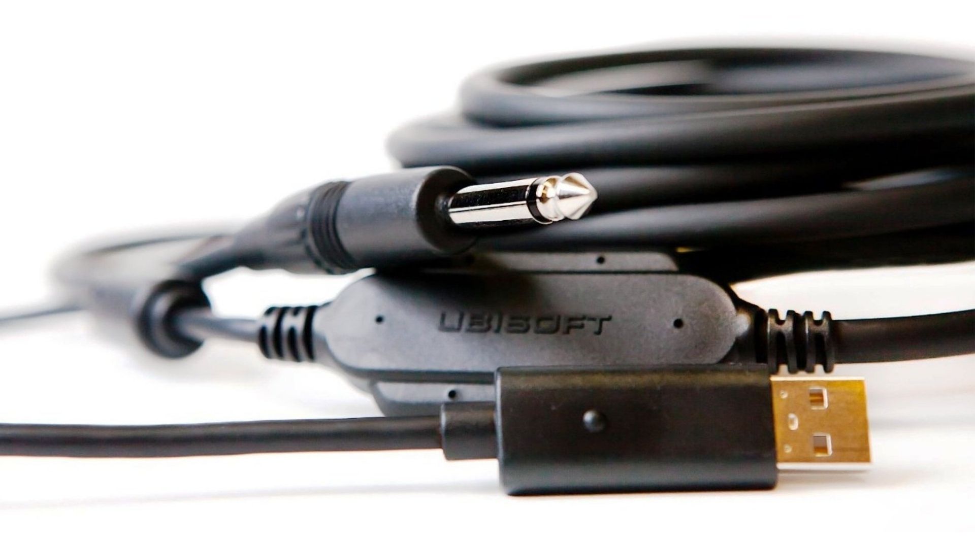 How to connect your guitar to your mobile devices (smartphone, tablet) using a Rocksmith Cable?