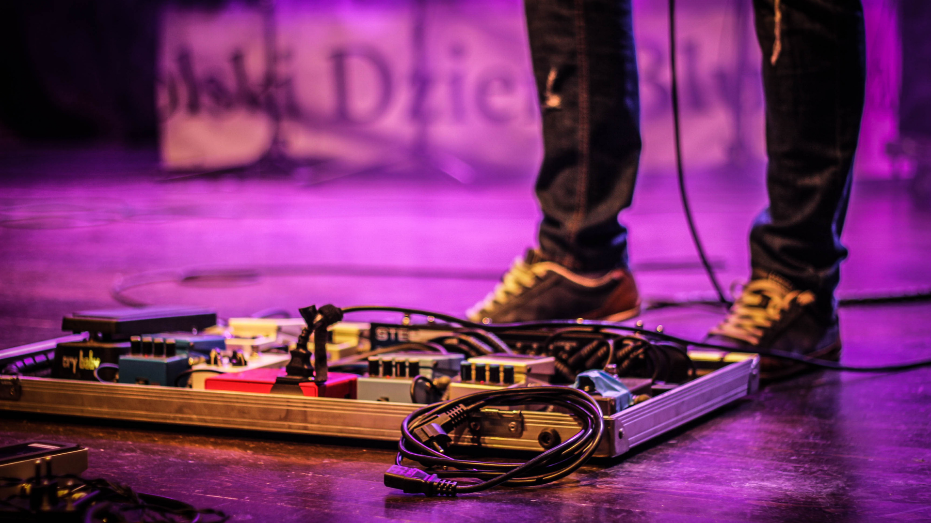 Beginner’s Guide To Use Guitar Effects Pedals