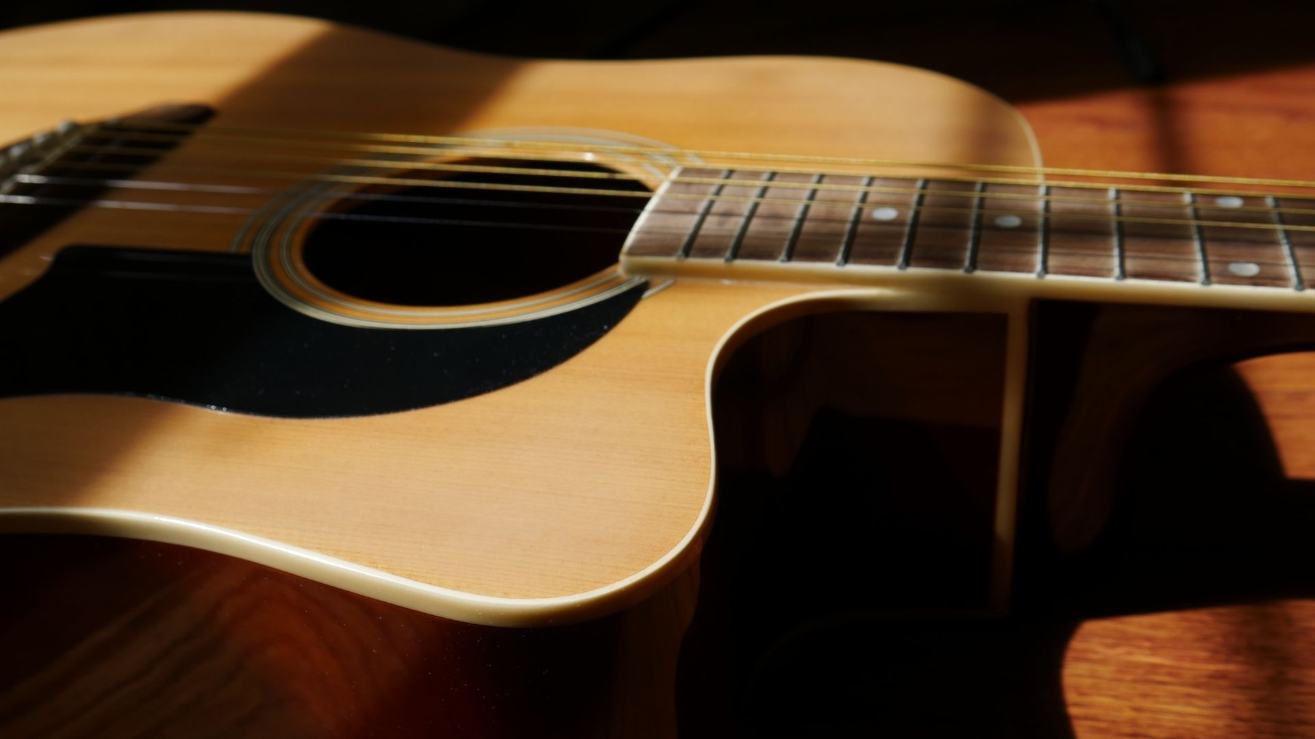 Can You Practice Bass On Acoustic Guitar?